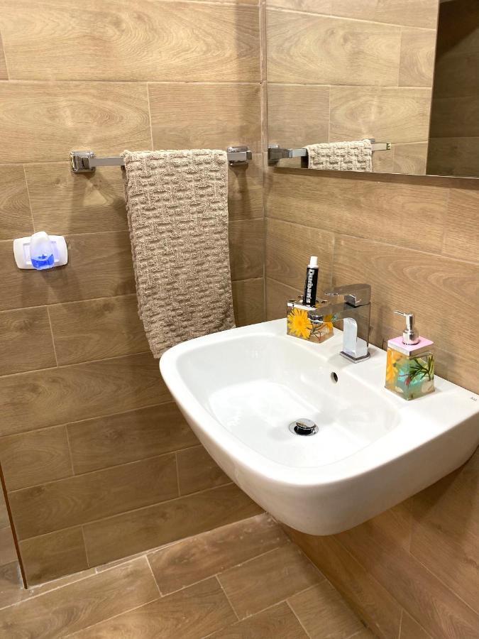 Golden House Apartment Napoli Bagian luar foto