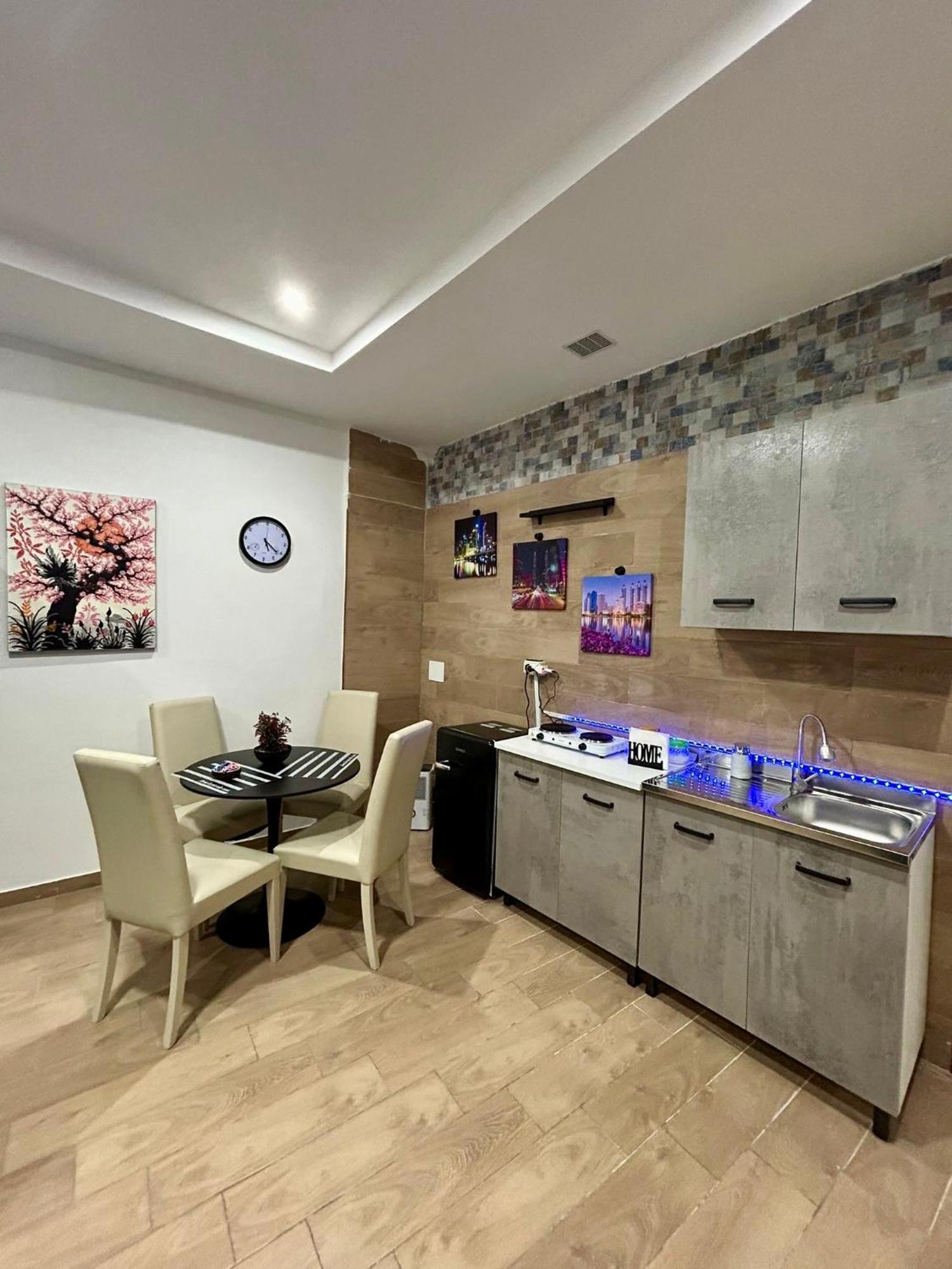 Golden House Apartment Napoli Bagian luar foto